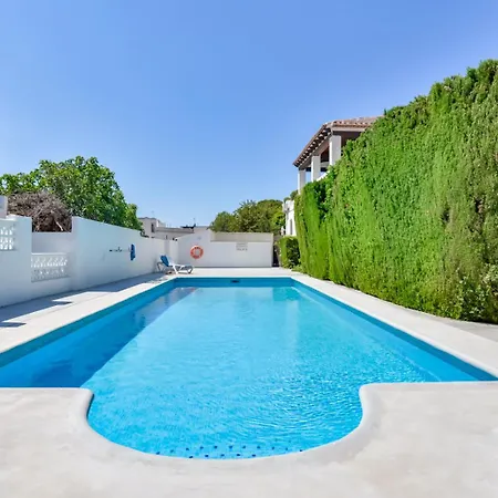 Guzman - Bahia Portet Apartment