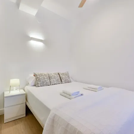 Guzman - Bahia Portet Apartment *